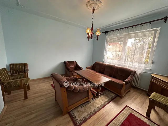 Eladó ház Nyíregyháza, Rozsrétszőlő 71 nm