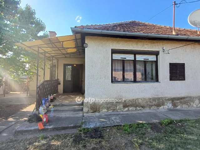Eladó ház Tiszalök 85 nm