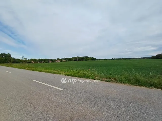 Eladó telek Nyíregyháza 2200 nm