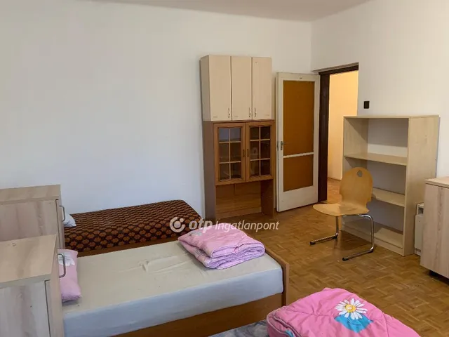 Kiadó ház Nyíregyháza 170 nm
