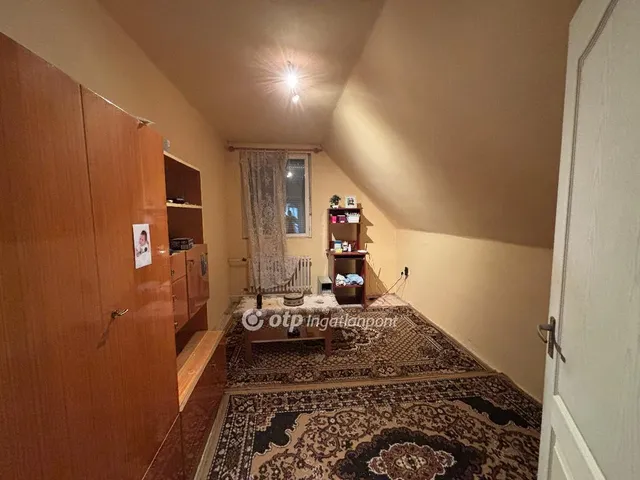 Eladó ház Szabolcsveresmart 238 nm