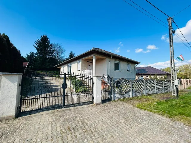 Eladó ház Szabolcs 100 nm