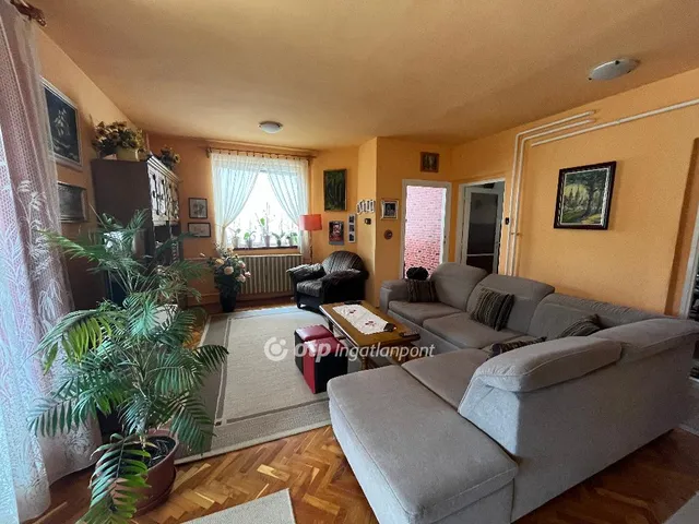 Eladó ház Nyíregyháza, Borbánya 190 nm