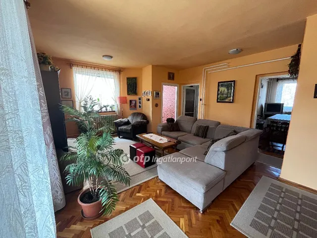 Eladó ház Nyíregyháza, Borbánya 190 nm