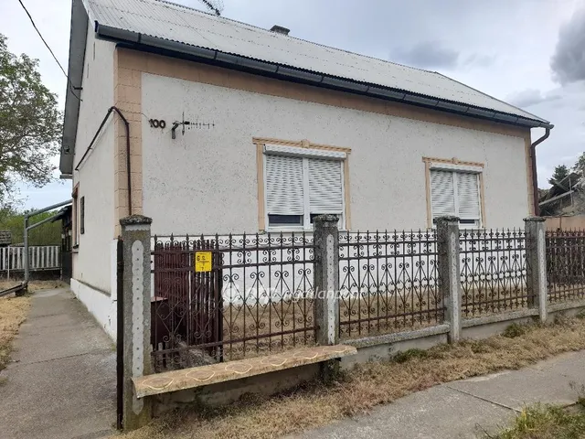 Eladó ház Újkenéz 90 nm
