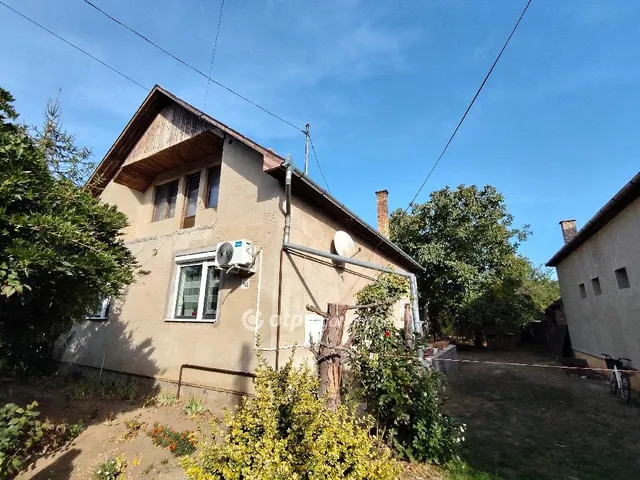 Eladó ház Hajdúhadház 81 nm