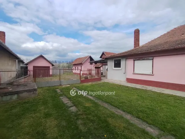 Eladó ház Mezőkovácsháza 105 nm