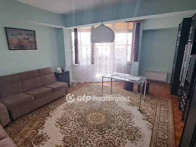 Eladó lakás Mezőhegyes 88 nm