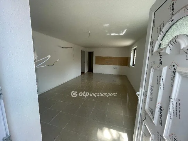 Eladó ház Cegléd 79 nm