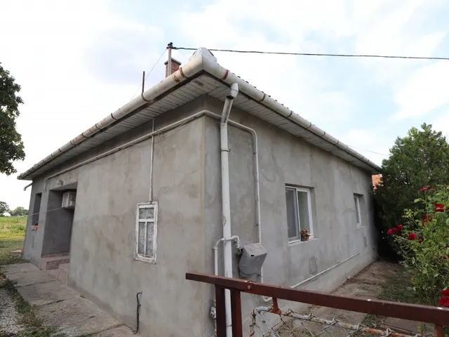Eladó ház Csanytelek 86 nm