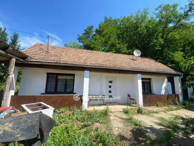 Eladó ház Csesztve 40 nm