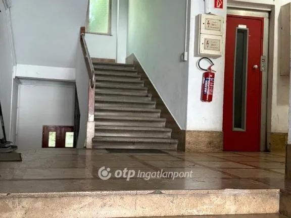 Eladó lakás Budapest III. kerület 31 nm