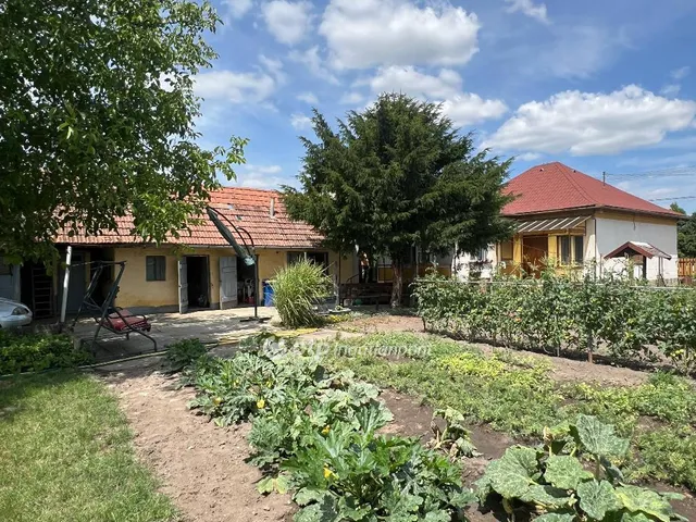 Eladó ház Tápiógyörgye 75 nm