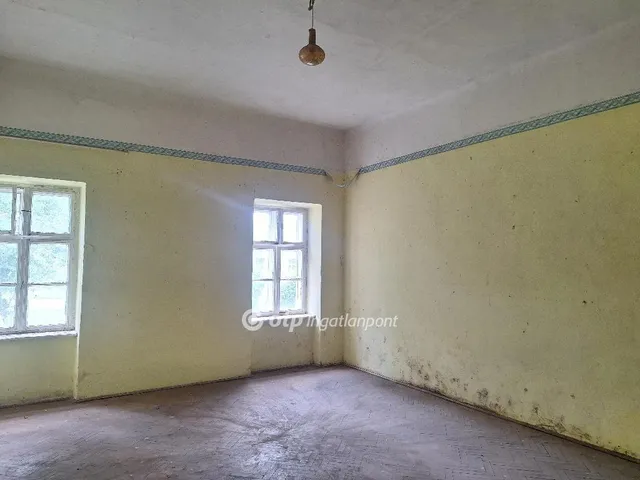 Eladó lakás Mezőhegyes 71 nm