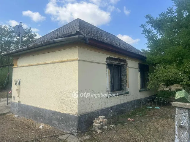 Eladó ház Tápiószőlős 60 nm