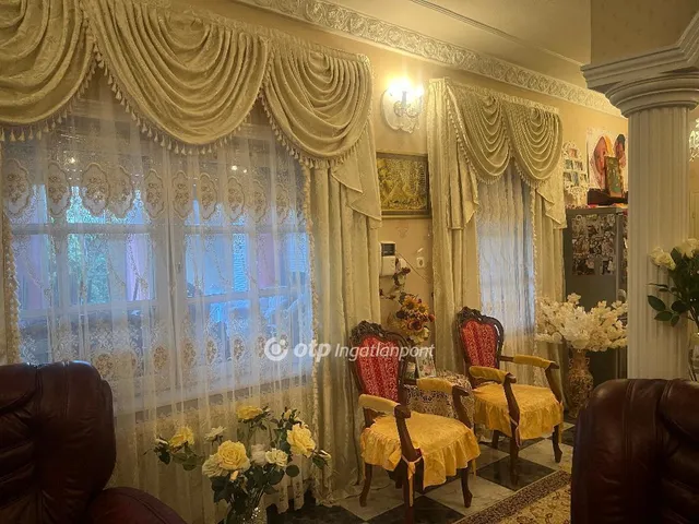 Eladó ház Abony 147 nm