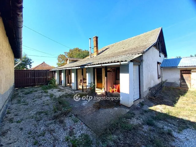 Eladó ház Csongrád 53 nm