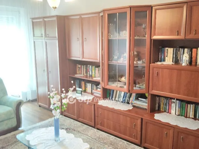 Eladó lakás Szentes 60 nm