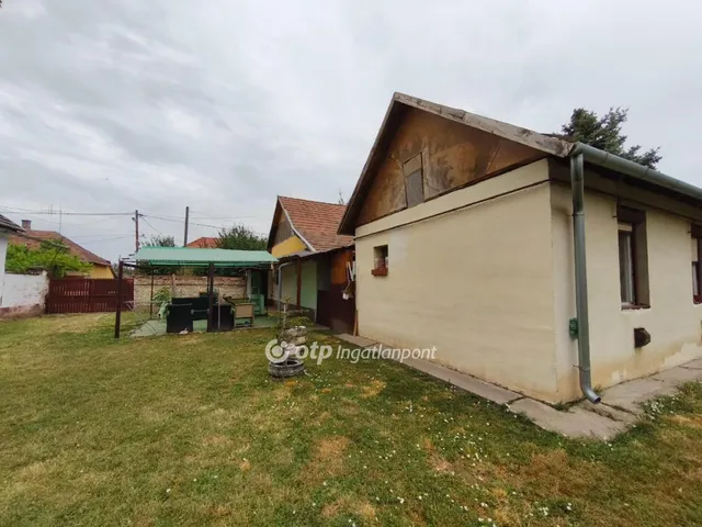 Eladó ház Csongrád 98 nm