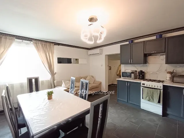 Eladó ház Szentes, Nagyhegy 75 nm