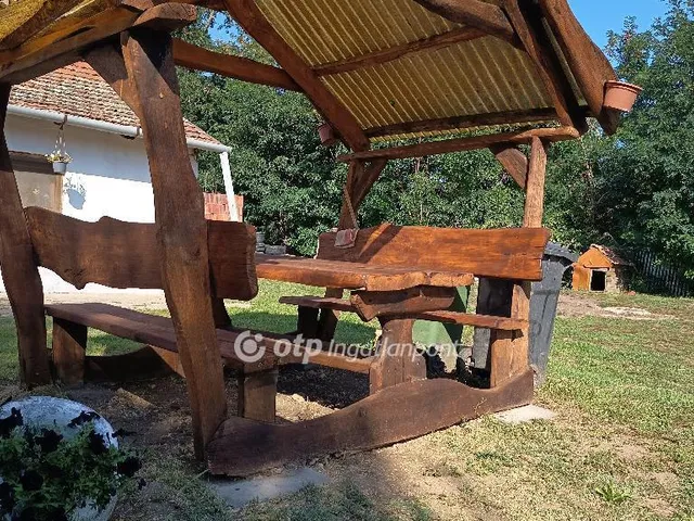 Eladó ház Baks 90 nm