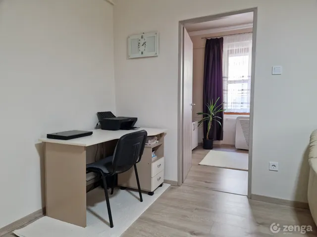 Eladó lakás Aszód 52 nm