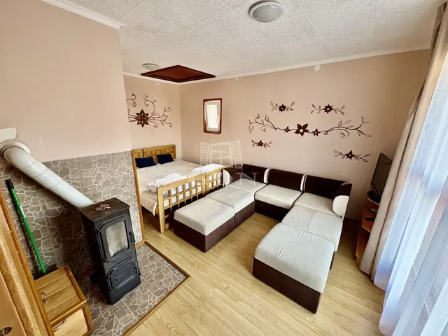 Eladó ház Dömös 30 nm