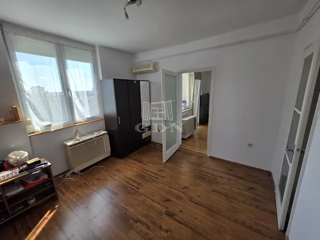 Eladó lakás Veszprém, Endrődi Sándor-lakótelep 54 nm