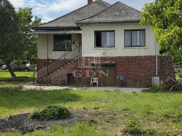 Eladó ház Balatonalmádi, Újhegy 98 nm