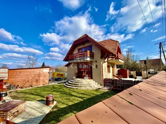 Eladó ház Balatonfűzfő, Mámatető 120 nm