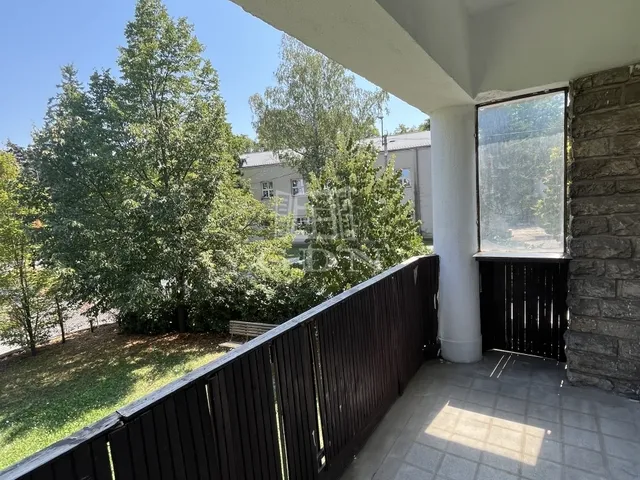 Eladó lakás Veszprém, Egyetemváros 70 nm