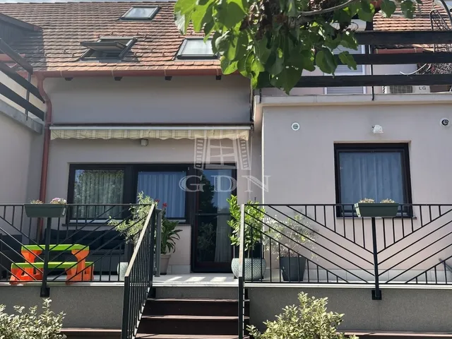 Eladó ház Veszprém, Jutaspuszta 110 nm