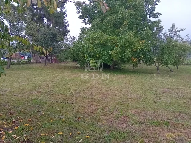 Eladó telek Szentgál 750 nm