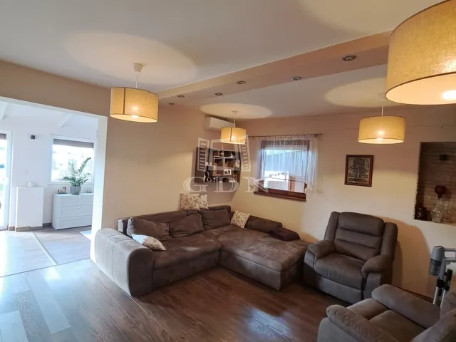 Eladó ház Balatonfőkajár 124 nm