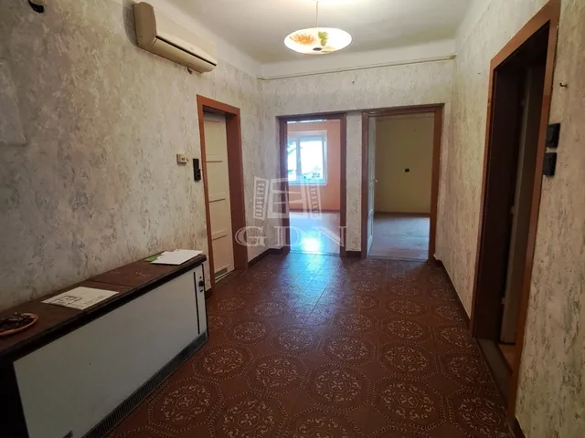 Eladó ház Siófok 87 nm