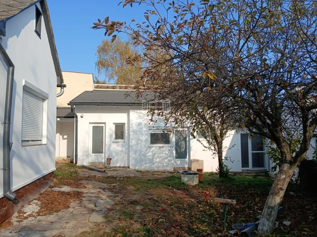 Eladó ház Balatonszepezd 96 nm