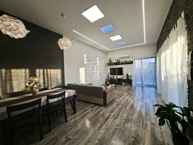 Eladó ház Balatonfűzfő 160 nm