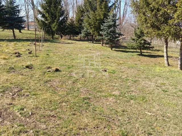 Eladó telek Veszprém, Gyulafirátót 650 nm