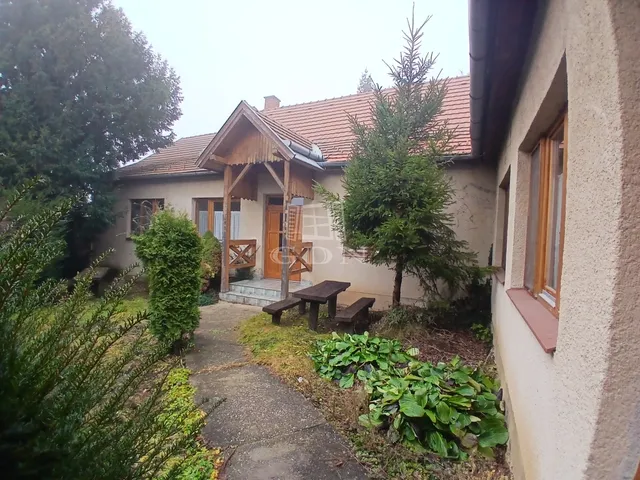 Eladó ház Bakonybél 171 nm