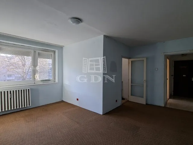 Eladó lakás Veszprém 69 nm