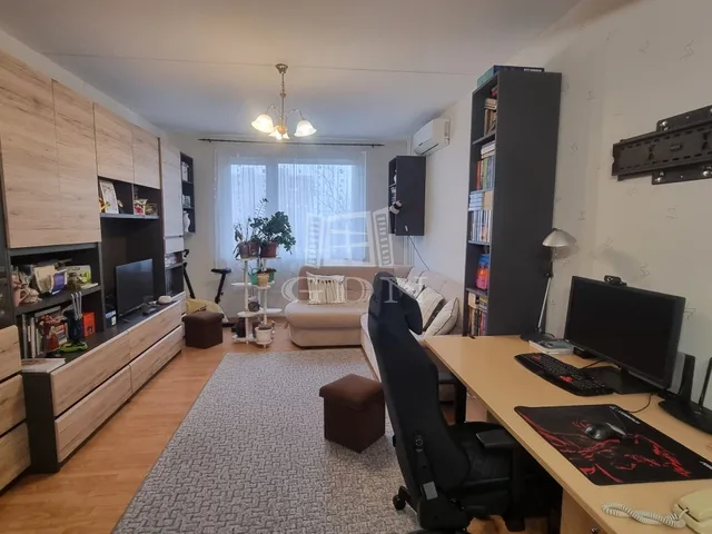 Eladó lakás Veszprém, Jutasi úti lakótelep 62 nm