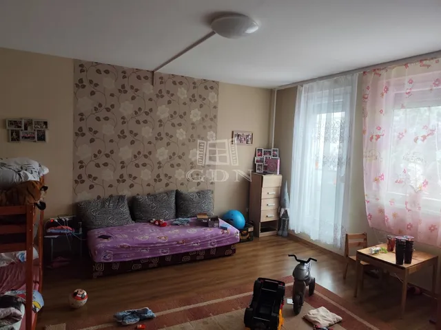 Eladó lakás Veszprém, Jutasi úti lakótelep 54 nm