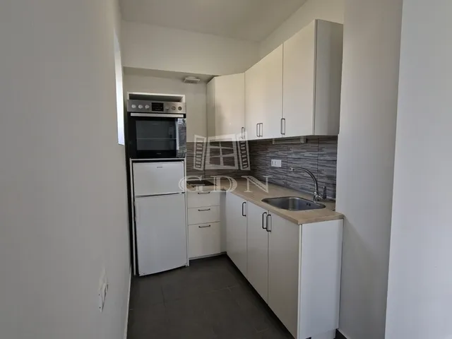 Eladó ház Veszprém, Szabadságpuszta 38 nm