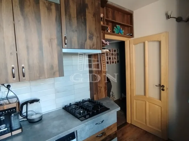 Eladó lakás Pétfürdő 53 nm