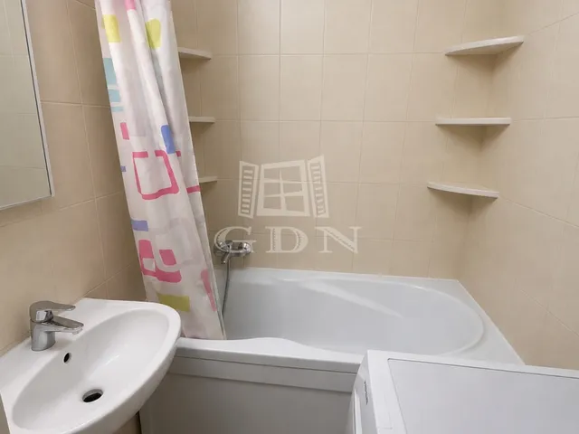 Eladó lakás Veszprém 66 nm