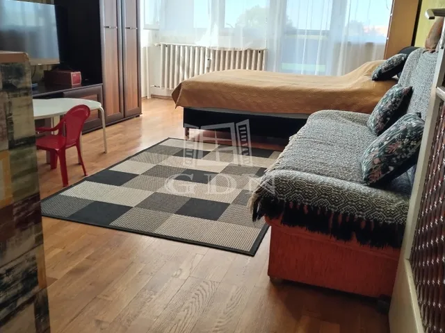 Eladó lakás Várpalota, Kálvária 56 nm