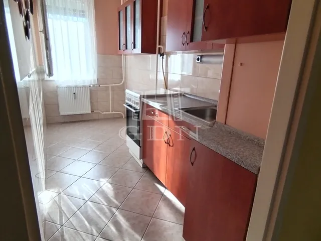 Eladó lakás Pétfürdő 54 nm