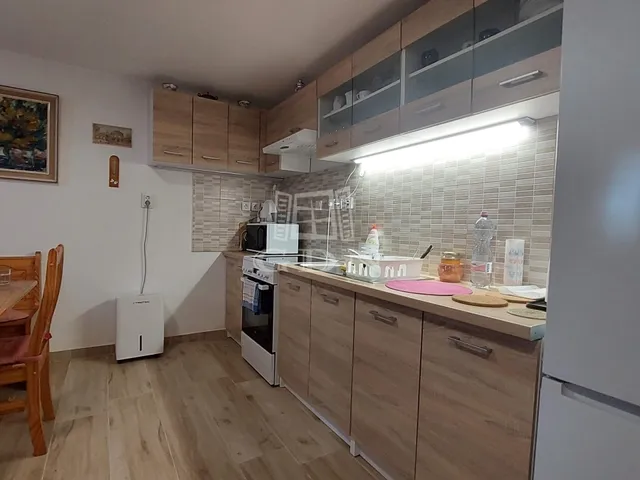 Eladó mezőgazdasági ingatlan Pécsely 4176 nm