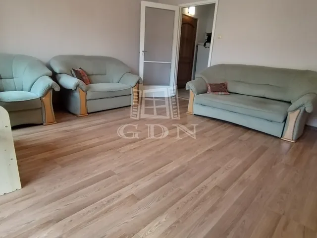 Eladó lakás Várpalota 54 nm