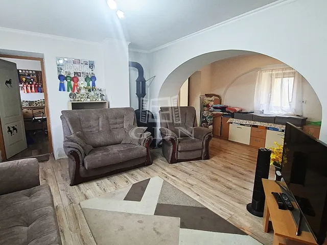 Eladó ház Szentgál 96 nm